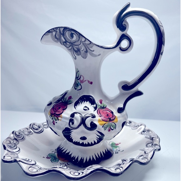 Vestal Alcobaca Vinyage Pitcher Saucer Hand Painted Multi Colored Portugal #1036 - Picture 1 of 6